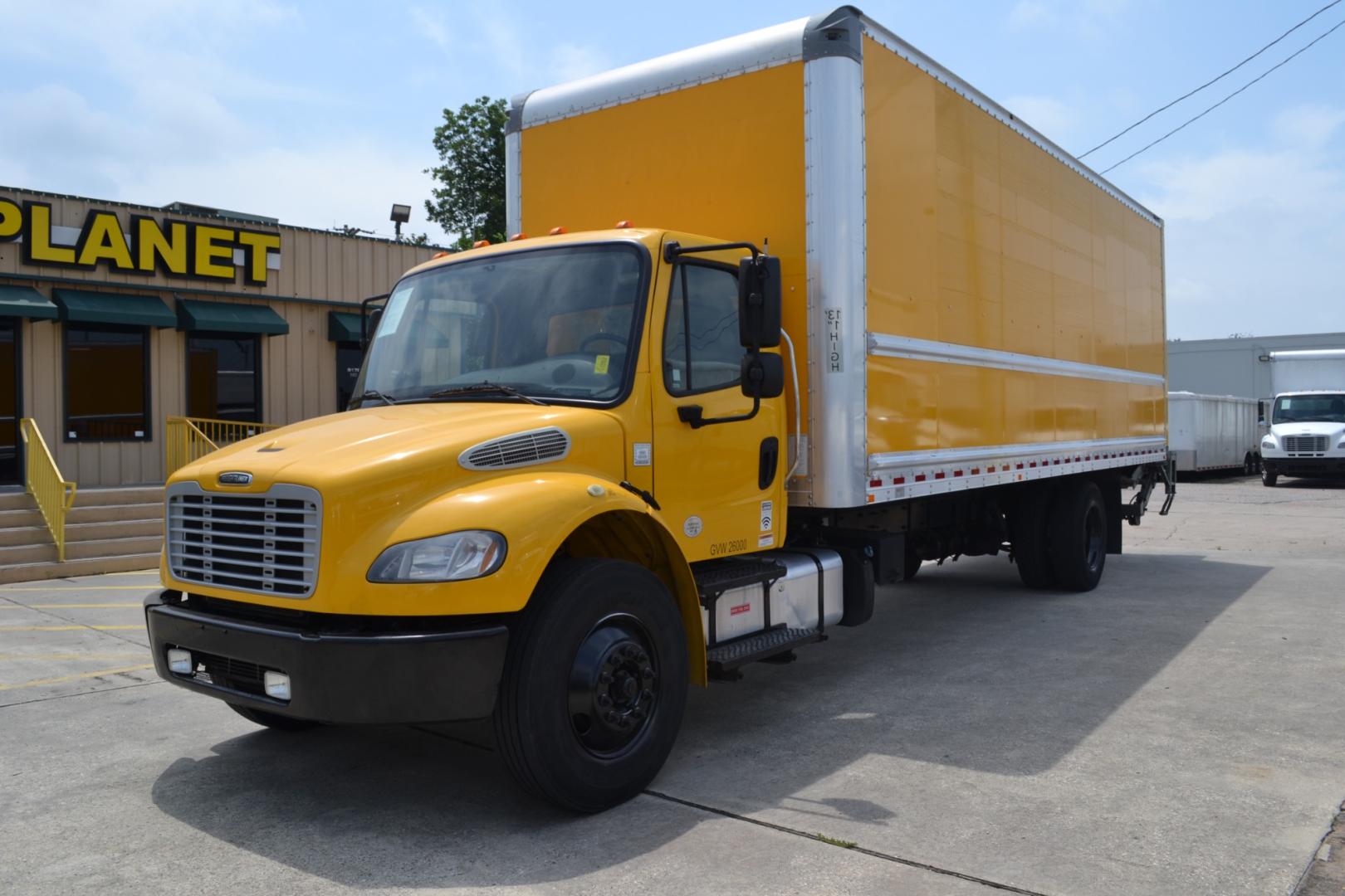 2018 YELLOW /BLACK FREIGHTLINER M2-106 with an CUMMINS B6.7L 220HP engine, ALLISON 2200RDS AUTOMATIC transmission, located at 9172 North Fwy, Houston, TX, 77037, (713) 910-6868, 29.887470, -95.411903 - Photo#0